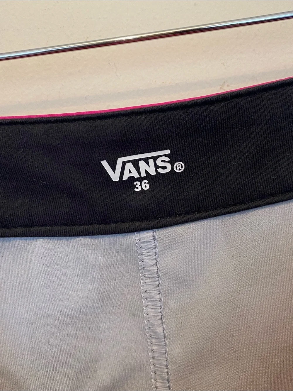 Vans T&C Surf Designs Hawaii Pink Board Shorts Mens 36 Black Check Drawstring - Picture 6 of 12